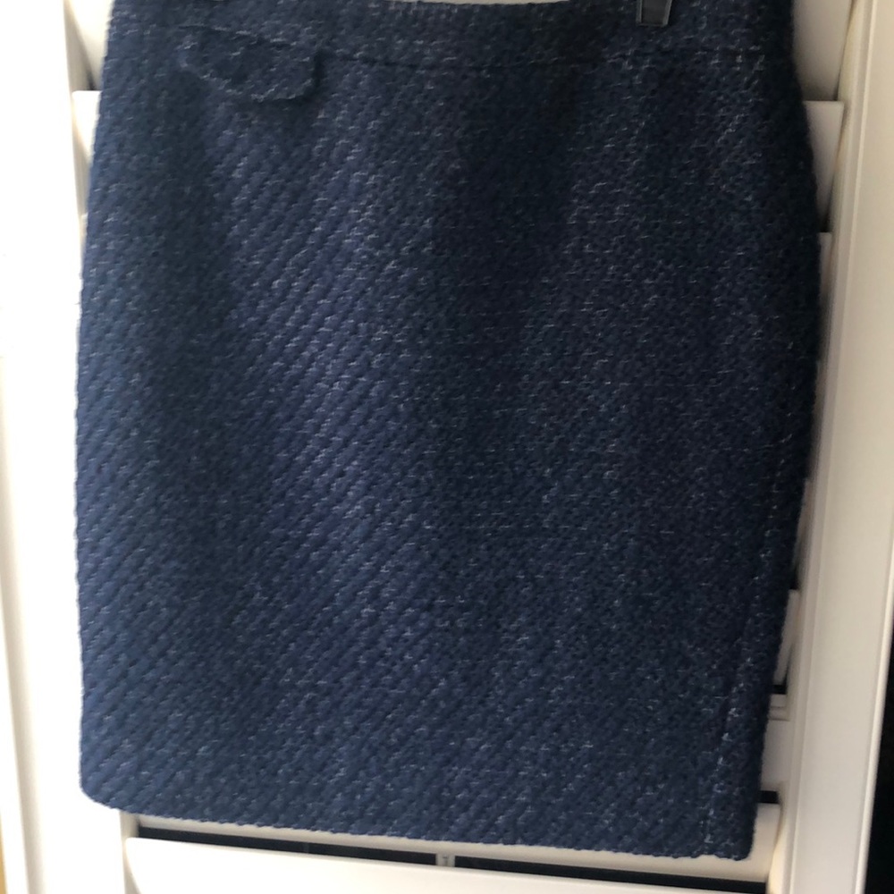 Daughters closet. Weeding J.Crew size 6’s. First to go! Excellent condition!
